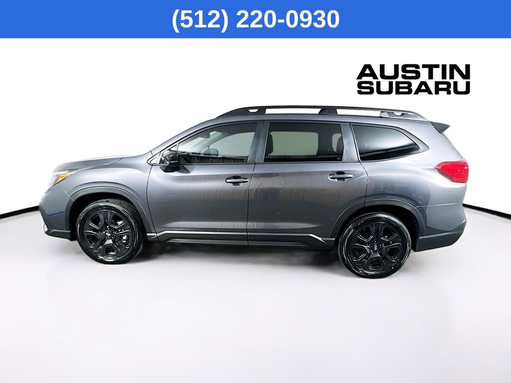 Used 2025 Subaru Ascent Onyx Edition image 5