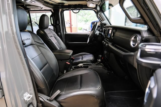 Used 2021 Jeep Wrangler Unlimited Sahara w/ Dual Top Group AWD/4WD image 62