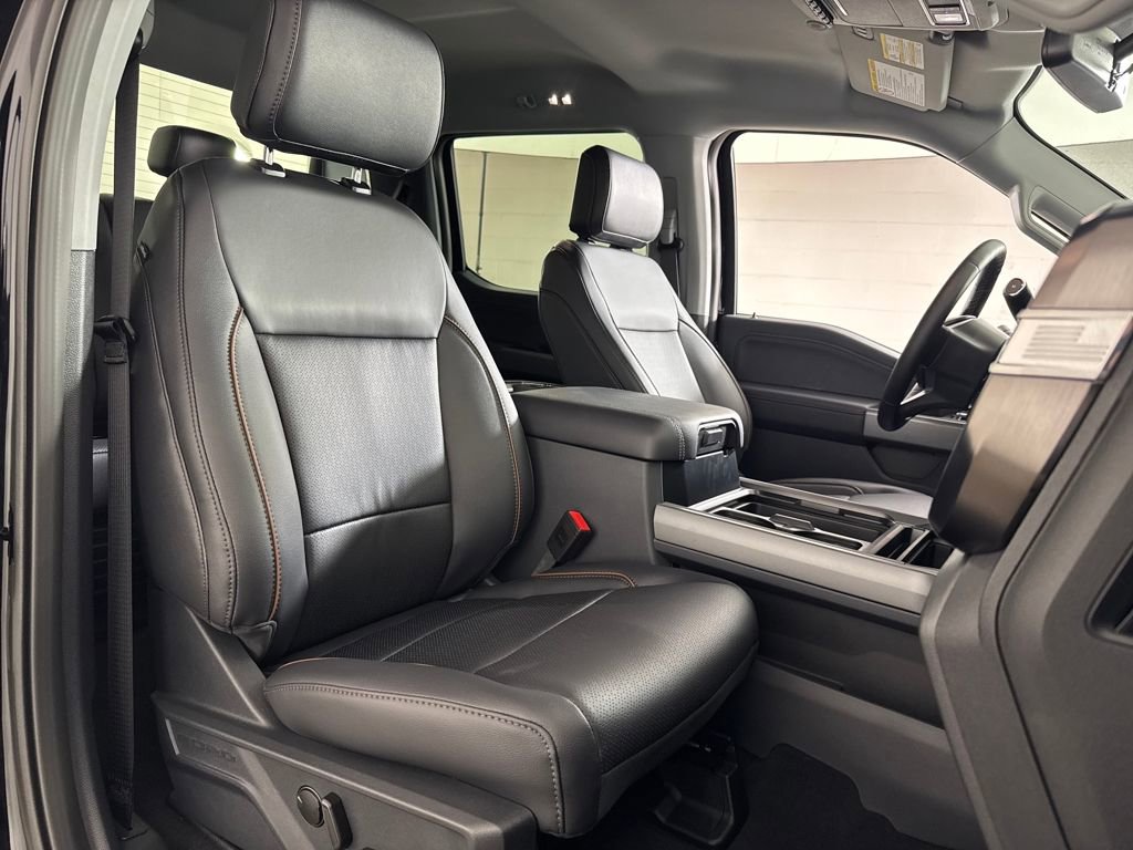 New 2026 Ford F250 Lariat w/ Chrome Package image 21