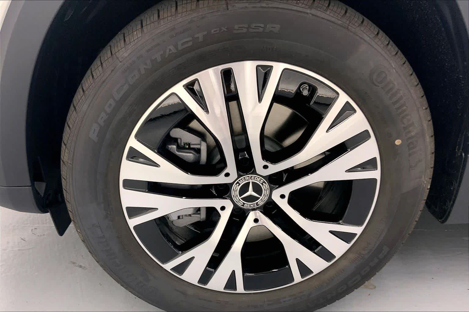 Used 2026 Mercedes-Benz GLB 250 image 9