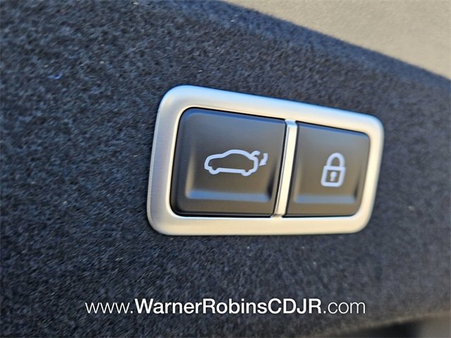 Used 2024 Genesis G80 image 13