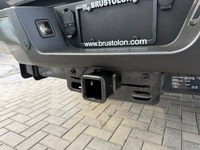 Used 2022 Ford F250 Lariat w/ Black Appearance Package image 11