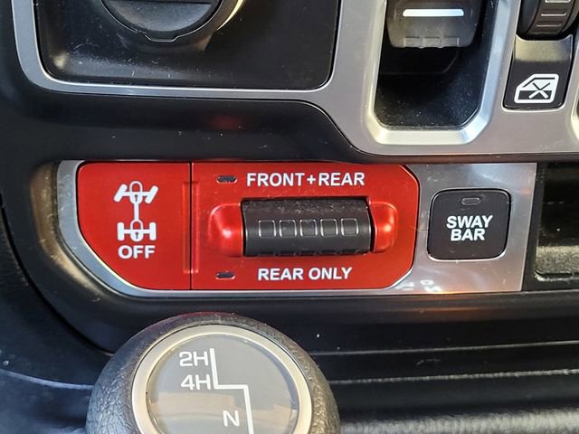 Used 2018 Jeep Wrangler Unlimited Rubicon AWD/4WD image 16