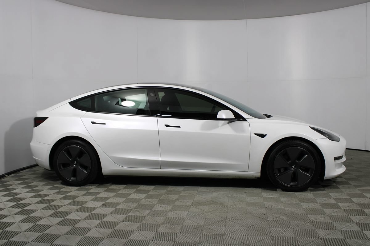 Used 2021 Tesla Model 3 Standard Range Plus RWD image 27