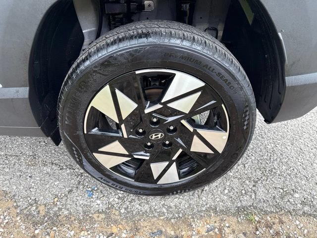 Used 2025 Hyundai Kona SEL AWD/4WD image 10