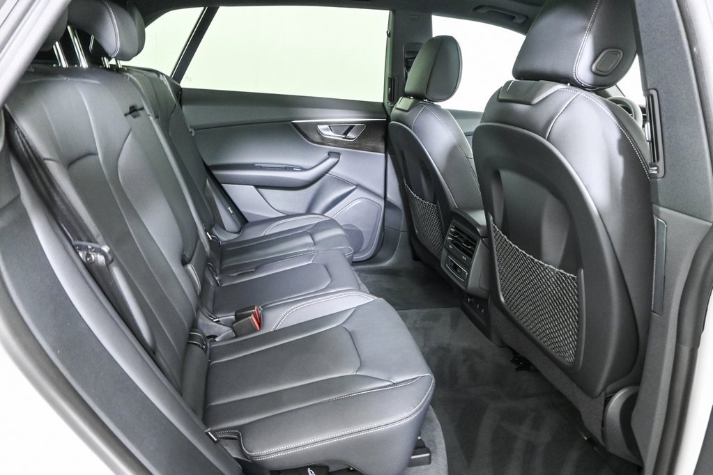 New 2025 Audi Q8 Premium image 21