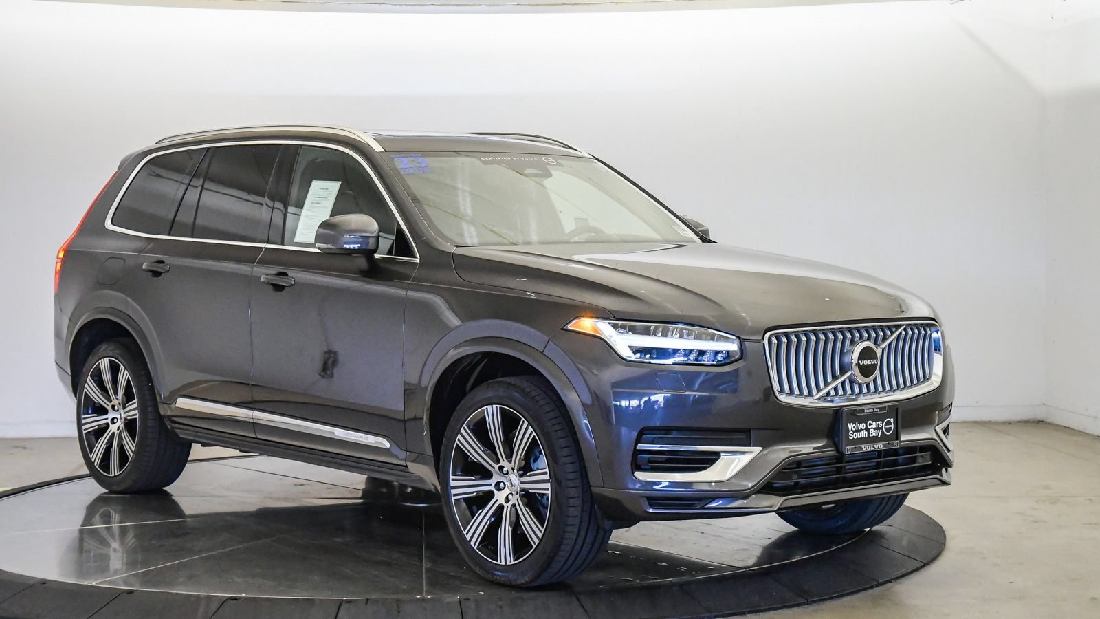 Certified 2023 Volvo XC90 T8 Core w/ Protection Package Premier AWD/4WD image 6