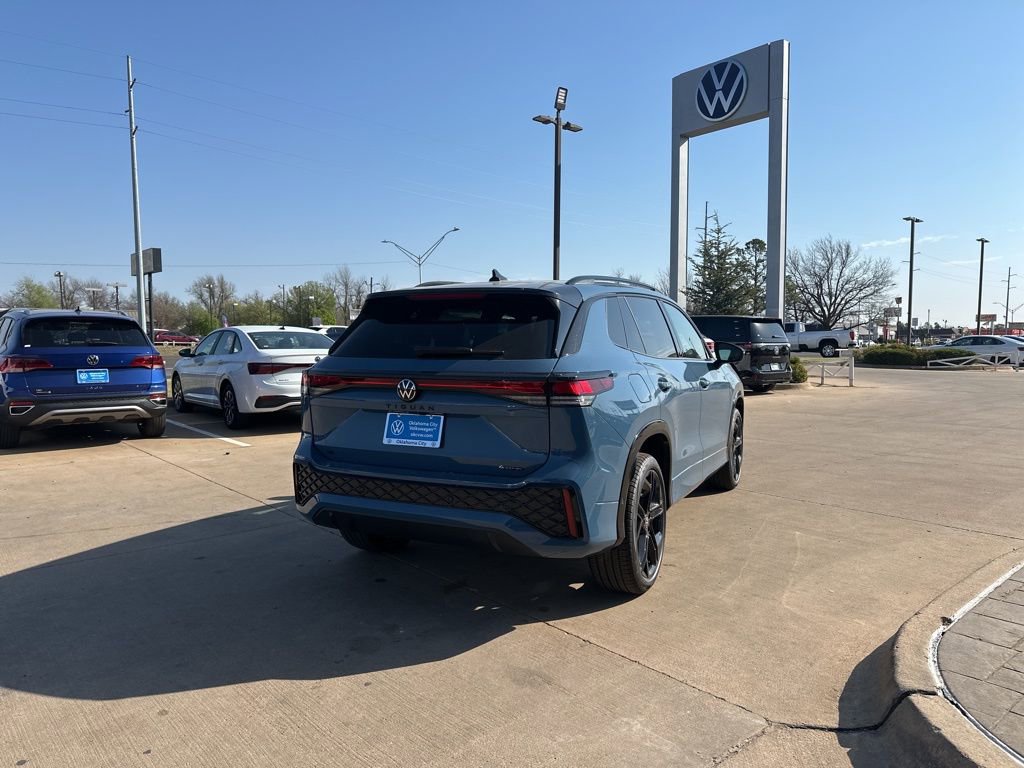 New 2026 Volkswagen Tiguan SE R-Line image 5