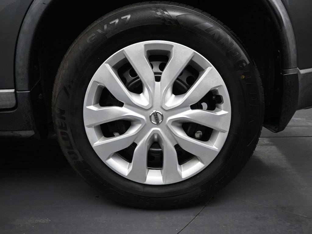 Used 2018 Nissan Rogue S image 10