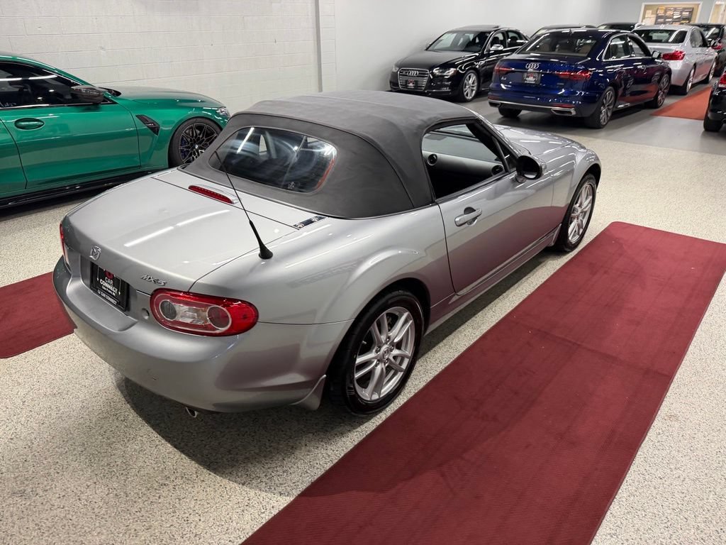 Used 2011 MAZDA MX-5 Miata Sport RWD image 65