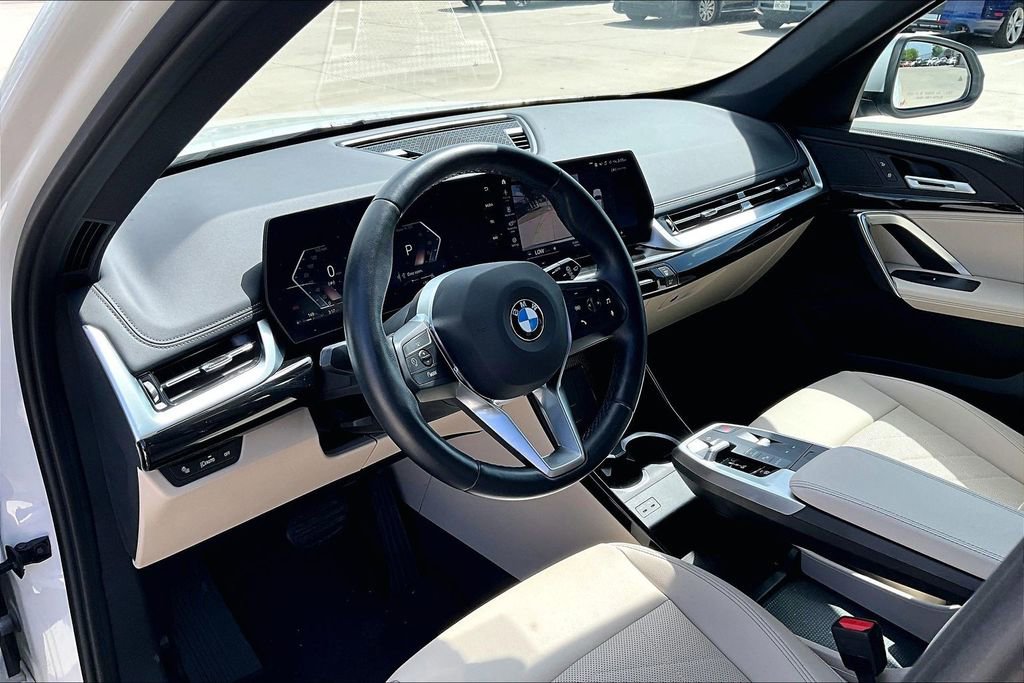 Used 2023 BMW X1 xDrive28i w/ Convenience Package image 15
