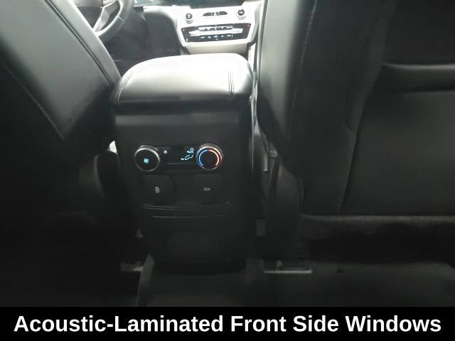 Used 2023 Ford Explorer XLT w/ Equipment Group 202A AWD/4WD image 9