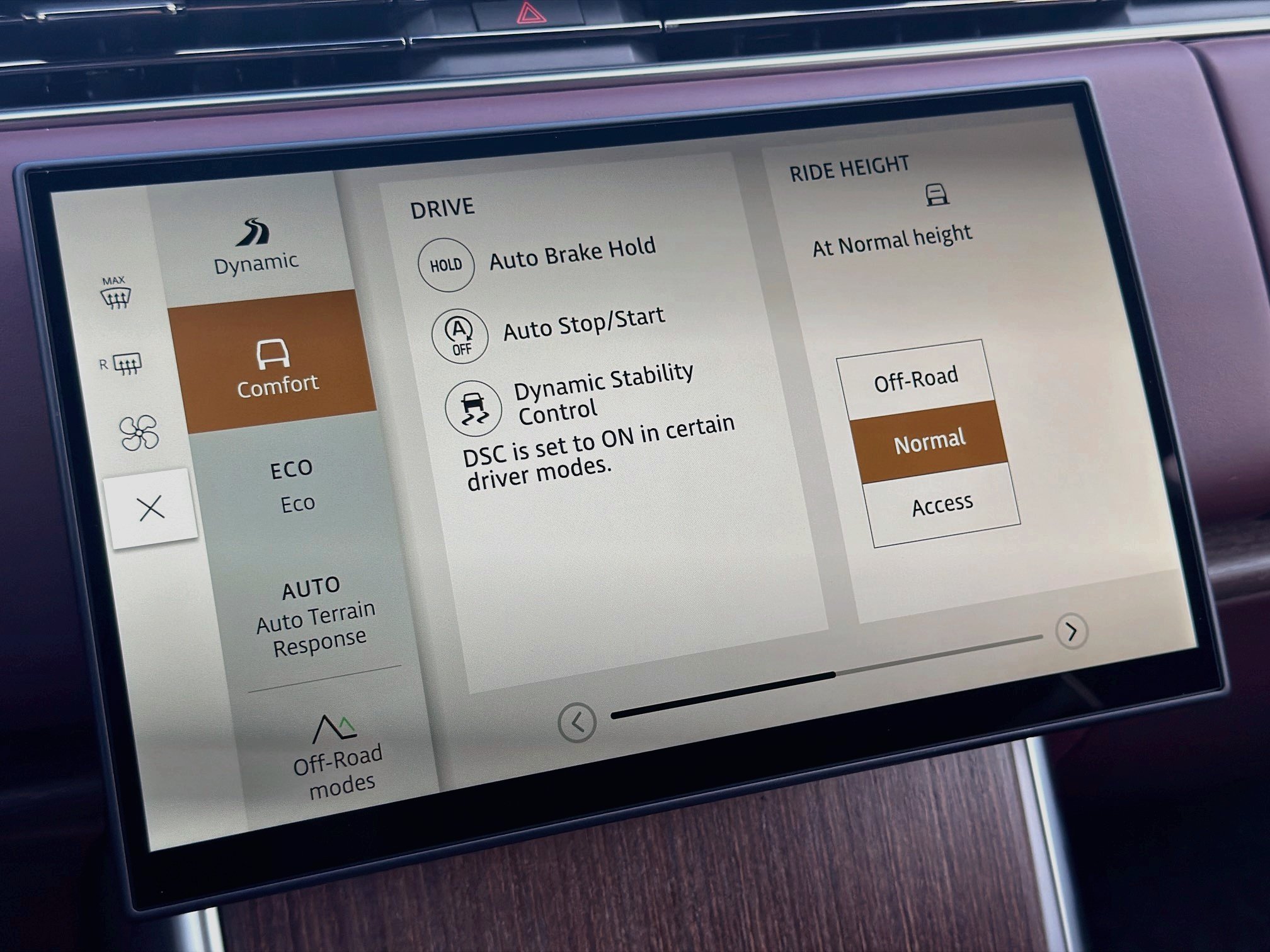 New 2026 Land Rover Range Rover SE AWD/4WD image 40