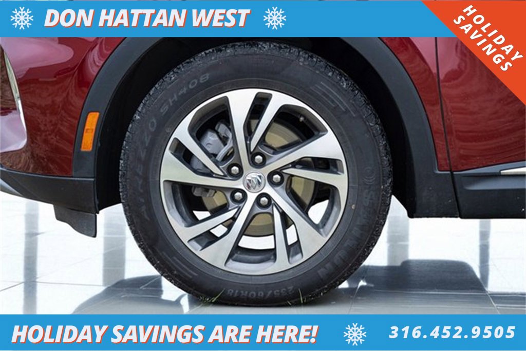 Used 2023 Buick Envision Essence image 39