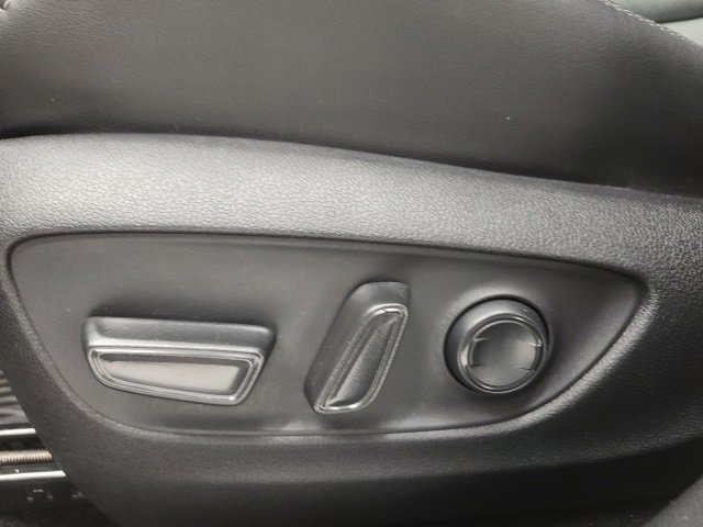 Used 2024 Toyota RAV4 XLE Premium image 14