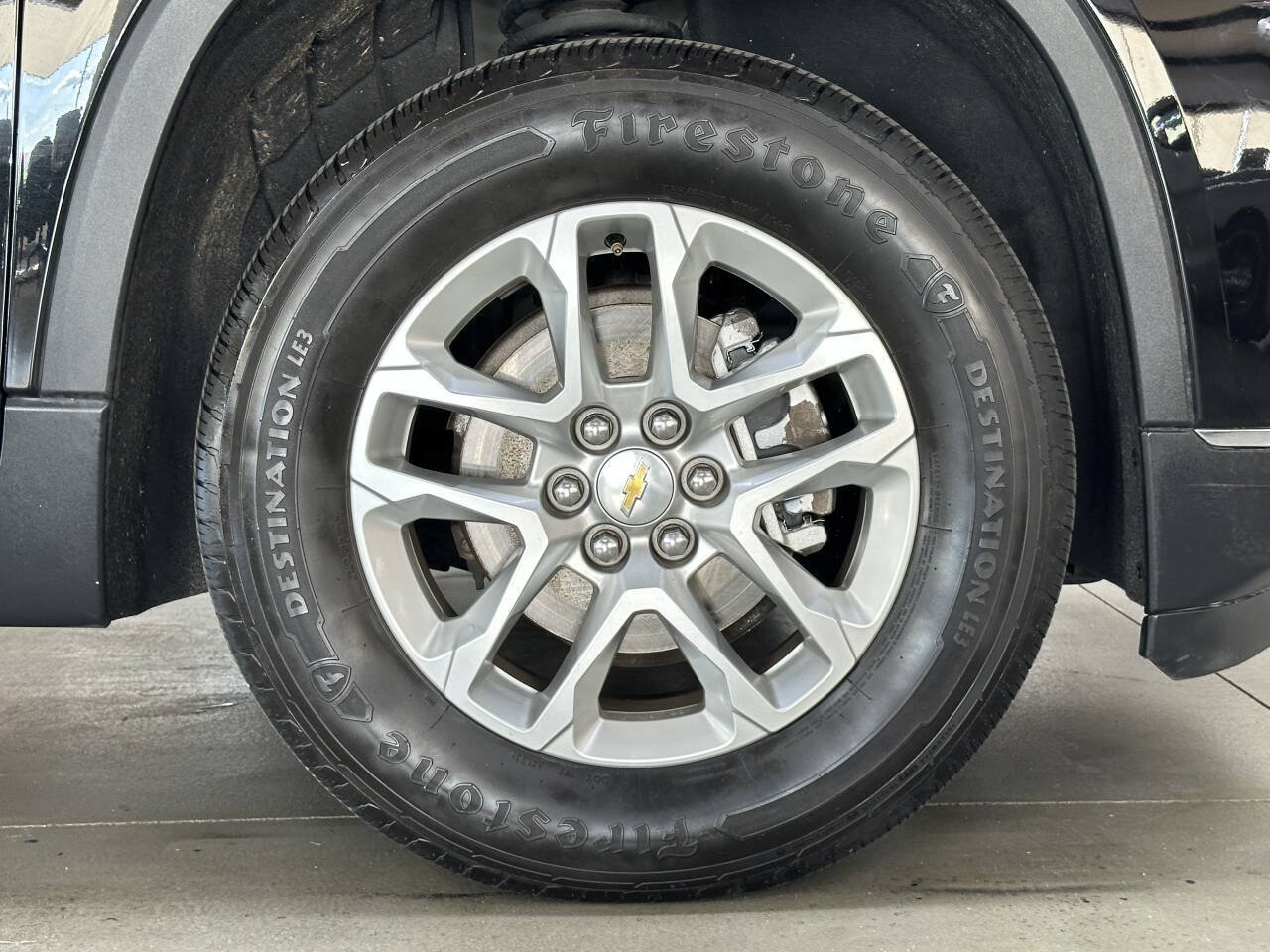 Used 2019 Chevrolet Traverse LT w/ LPO, Floor Liner Package FWD image 35
