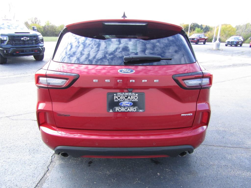 Used 2023 Ford Escape ST-Line w/ Tech Pack #1 AWD/4WD image 6