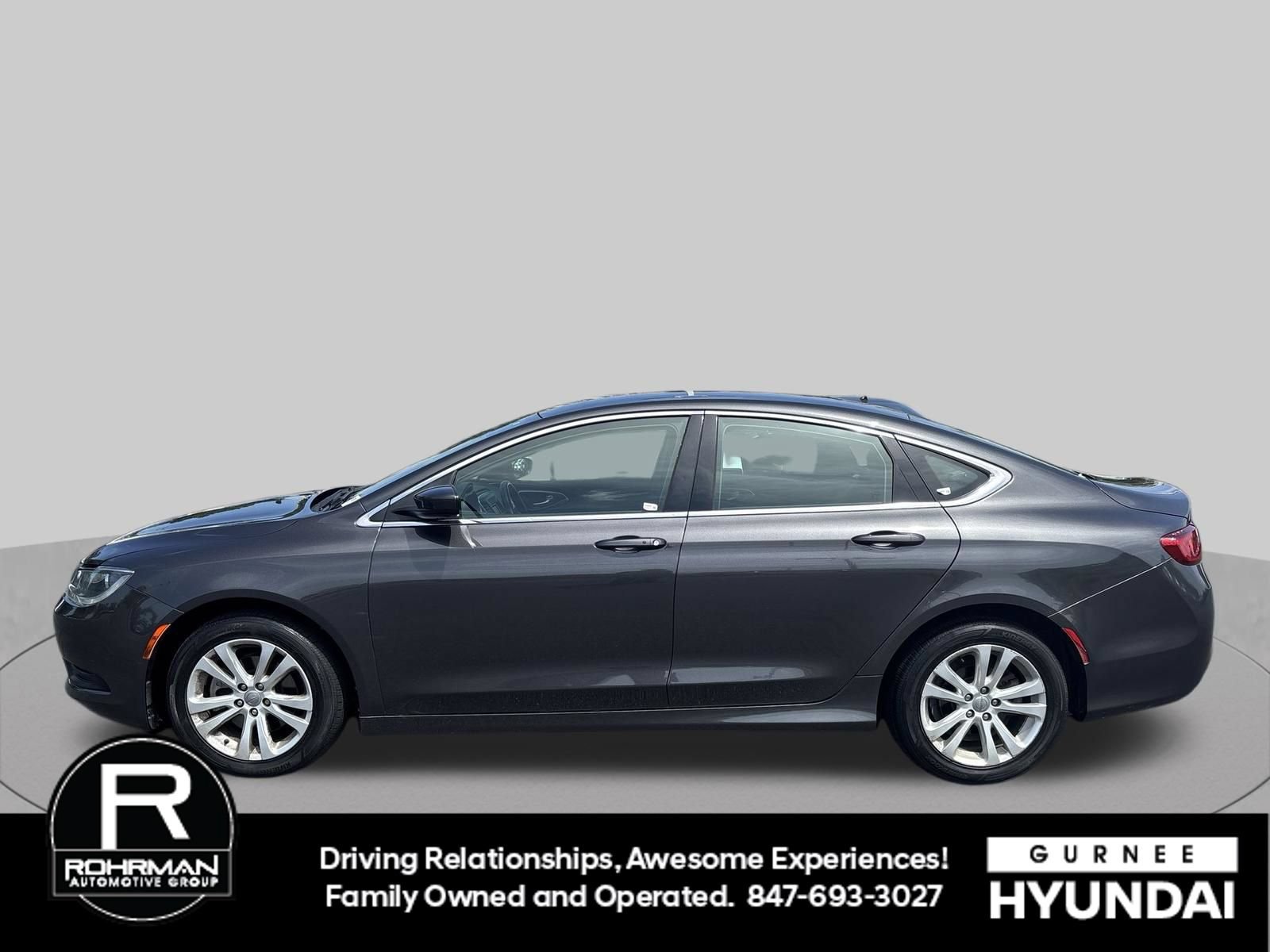 Used 2017 Chrysler 200 LX FWD image 5