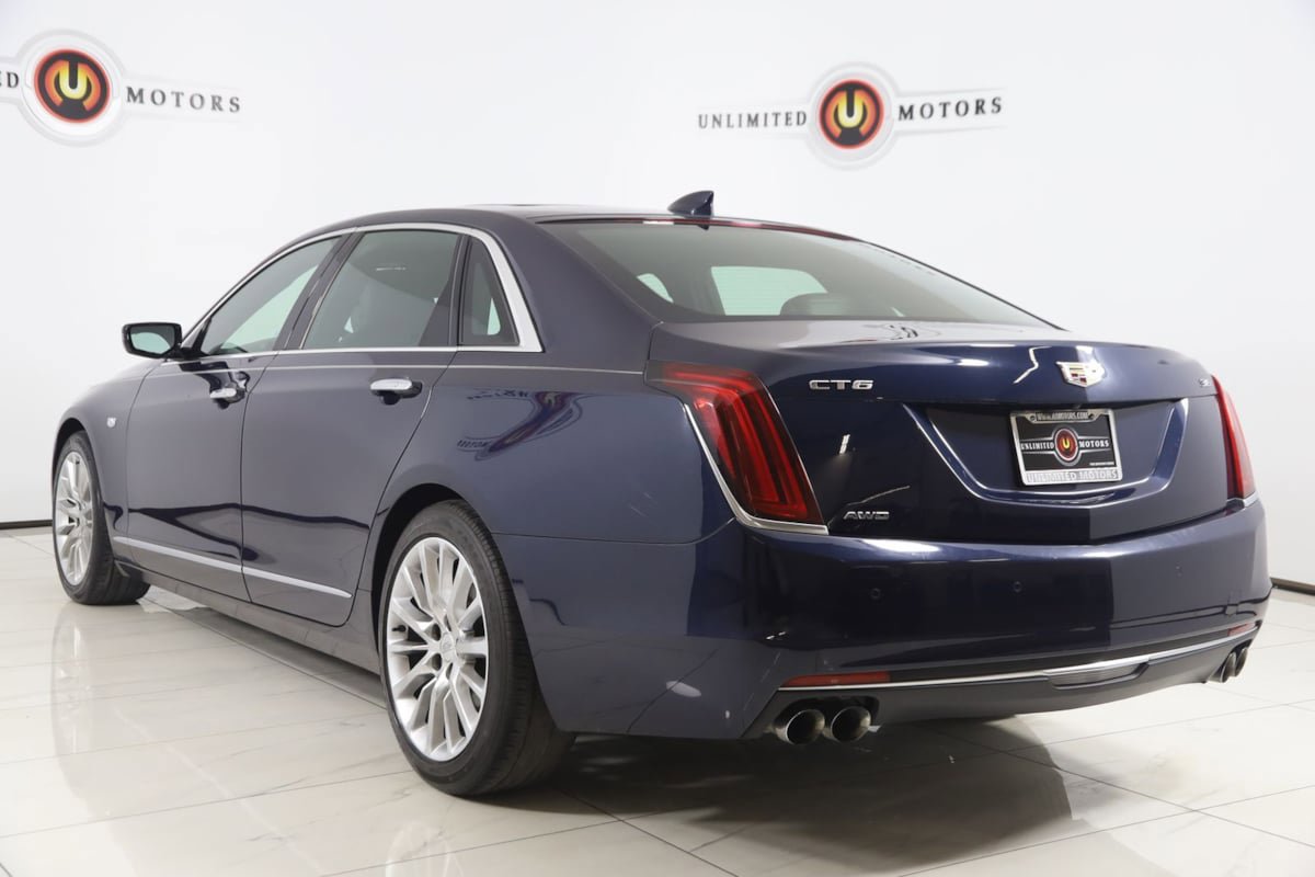 Used 2018 Cadillac CT6 3.6 AWD image 3