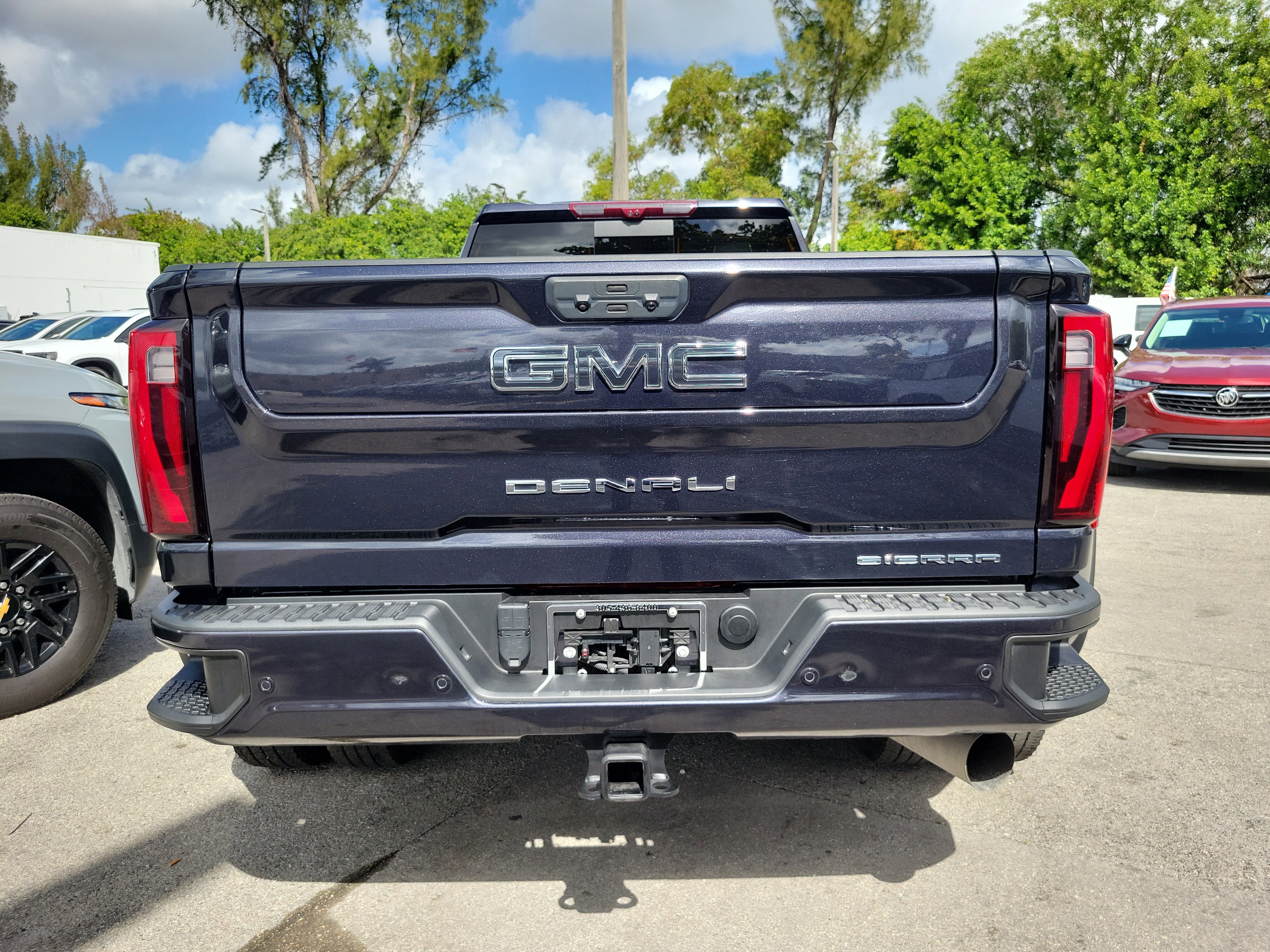 Used 2024 GMC Sierra 3500 Denali Ultimate image 6
