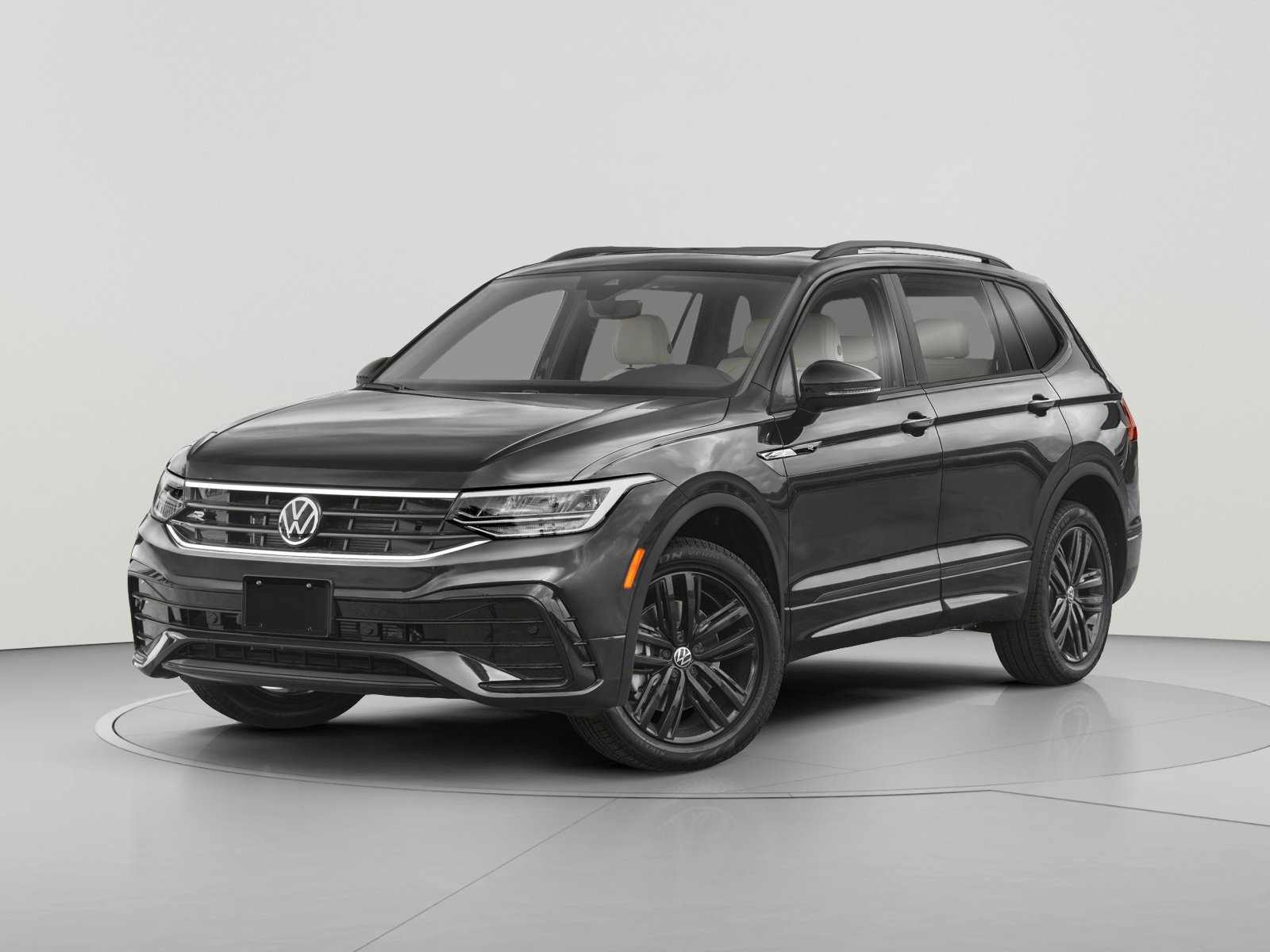 Used 2024 Volkswagen Tiguan SE R-Line