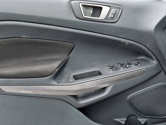 Used 2020 Ford EcoSport SE FWD image 14