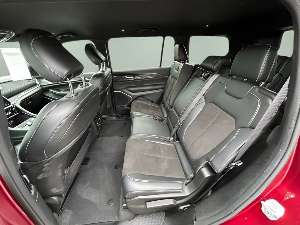 Certified 2022 Jeep Grand Cherokee L Laredo image 18