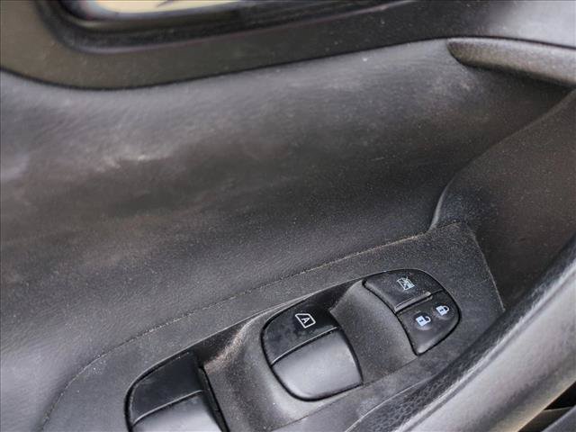 Used 2015 Nissan Altima 2.5 S w/ Power Driver Seat Package FWD image 12