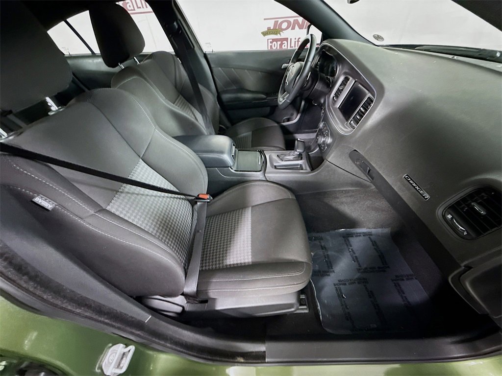 Used 2023 Dodge Charger R/T w/ Performance Handling Group image 31