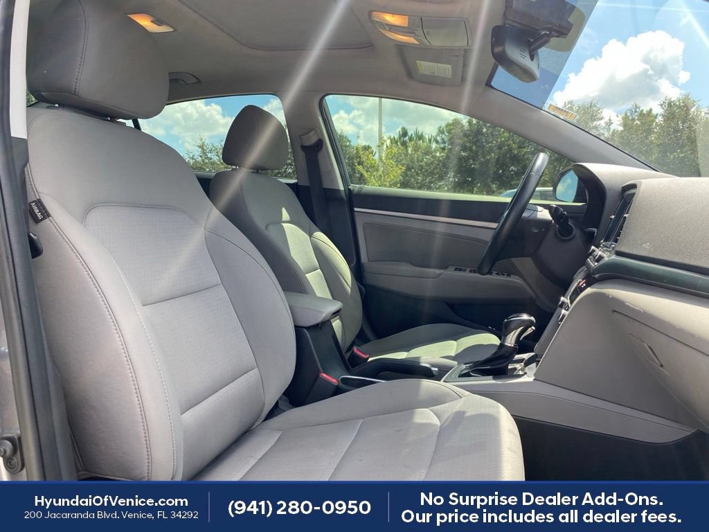 Used 2018 Hyundai Elantra Value Edition FWD image 16