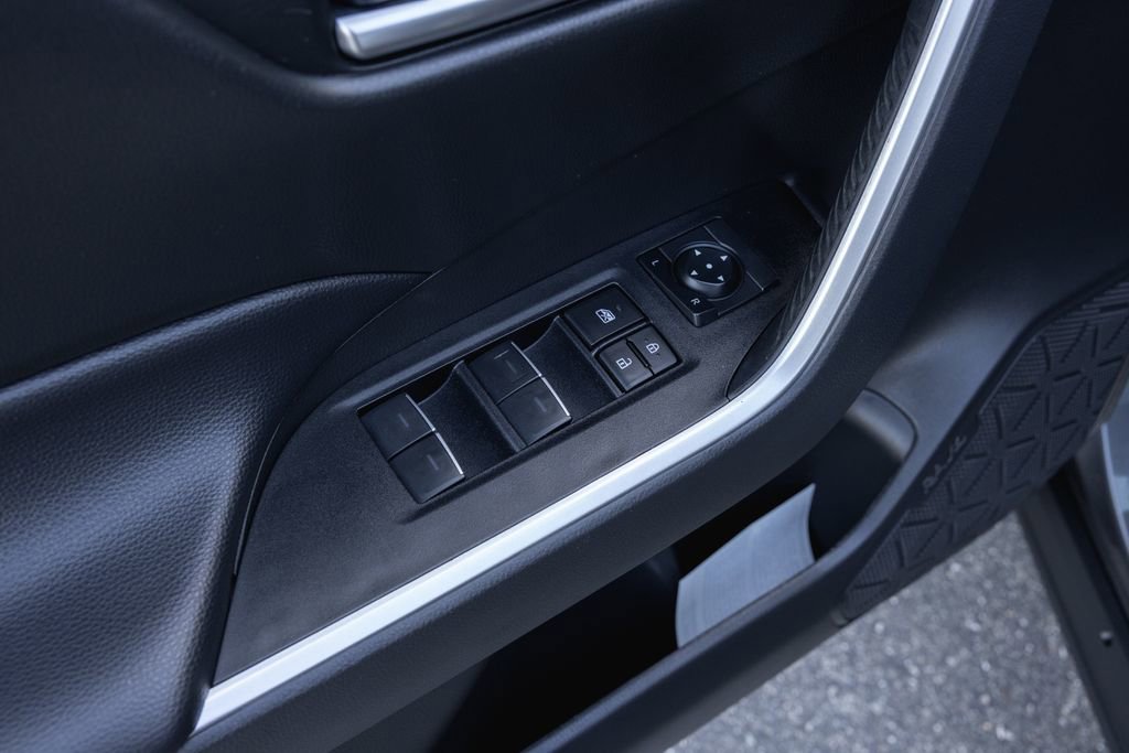 Certified 2023 Toyota RAV4 XLE Premium image 9