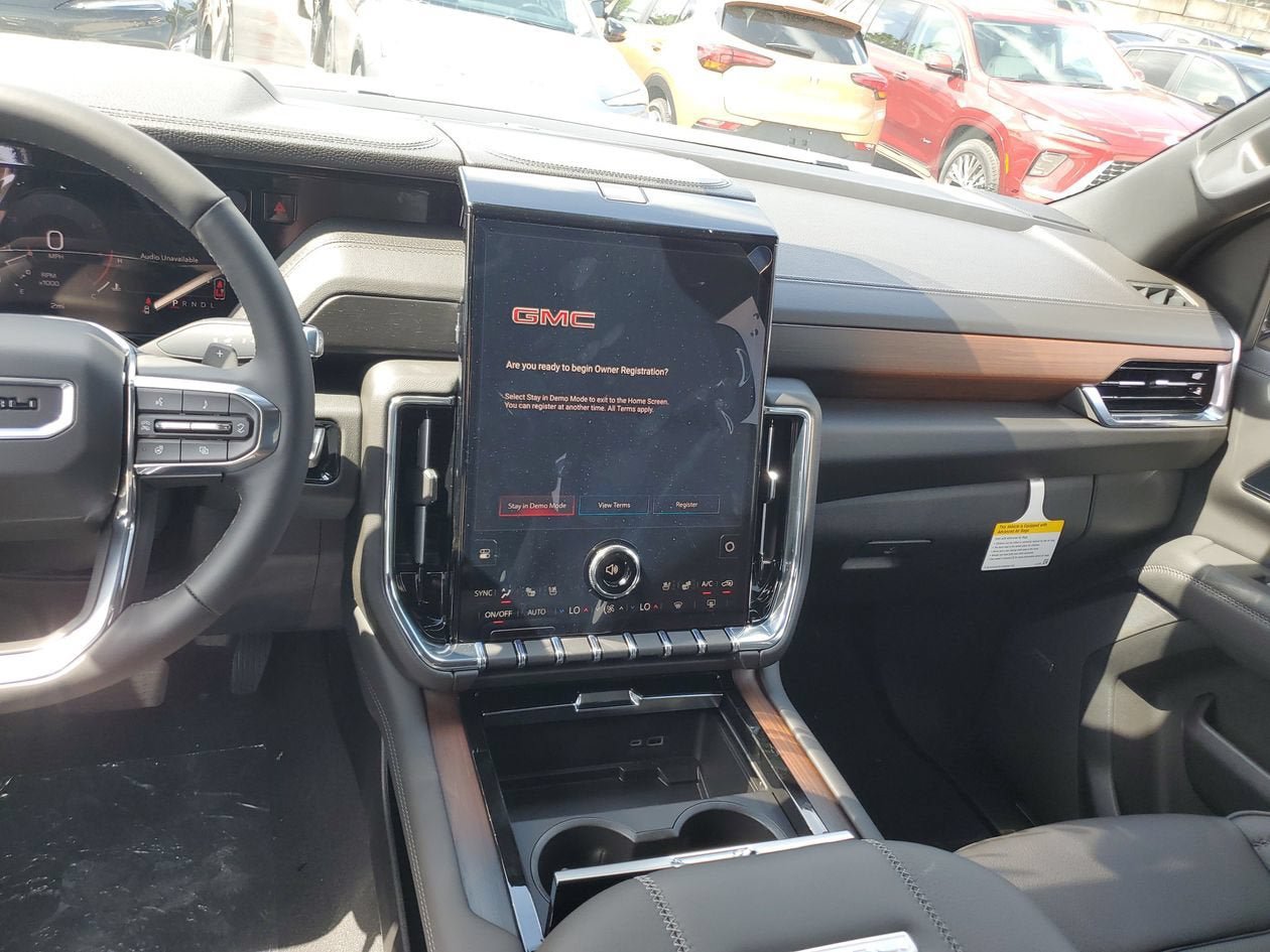 New 2026 GMC Yukon Denali RWD image 14