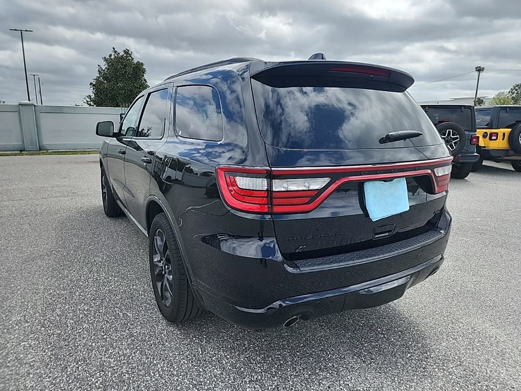 Used 2025 Dodge Durango R/T w/ Blacktop Package image 9