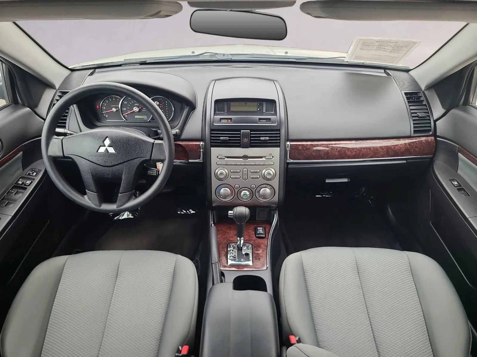 Used 2011 Mitsubishi Galant ES FWD image 16