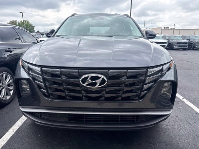 Used 2022 Hyundai Tucson SEL w/ Convenience Package AWD/4WD image 2