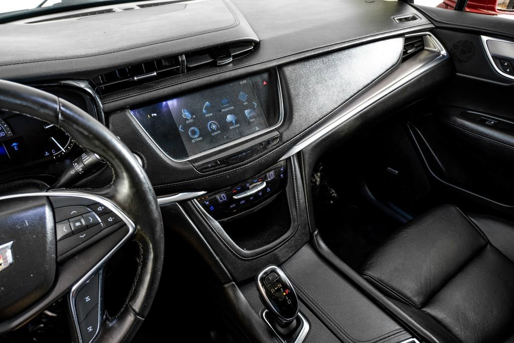 Used 2019 Cadillac XT5 Premium Luxury image 23