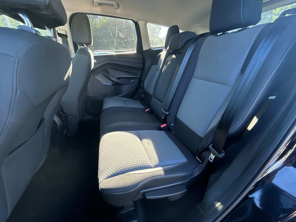Used 2017 Ford Escape SE w/ Equipment Group 201A image 13
