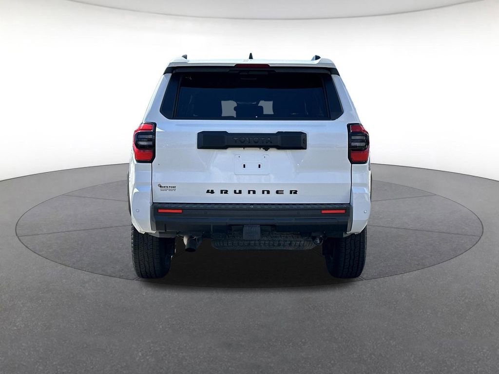 Used 2025 Toyota 4Runner TRD Off-Road image 4