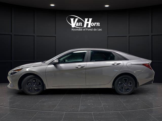 Certified 2023 Hyundai Elantra SEL FWD image 4