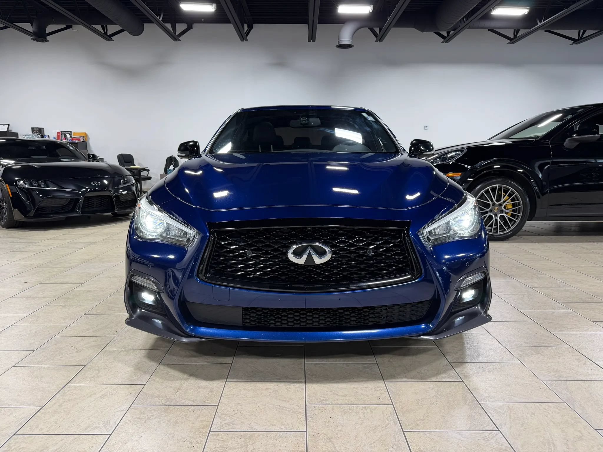 Used 2020 INFINITI Q50 Red Sport 400 AWD/4WD image 10