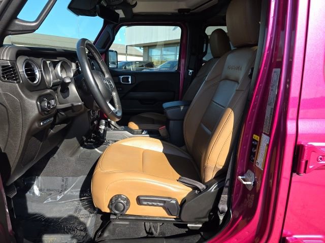 Used 2022 Jeep Wrangler Unlimited Sahara w/ Safety Group AWD/4WD image 13