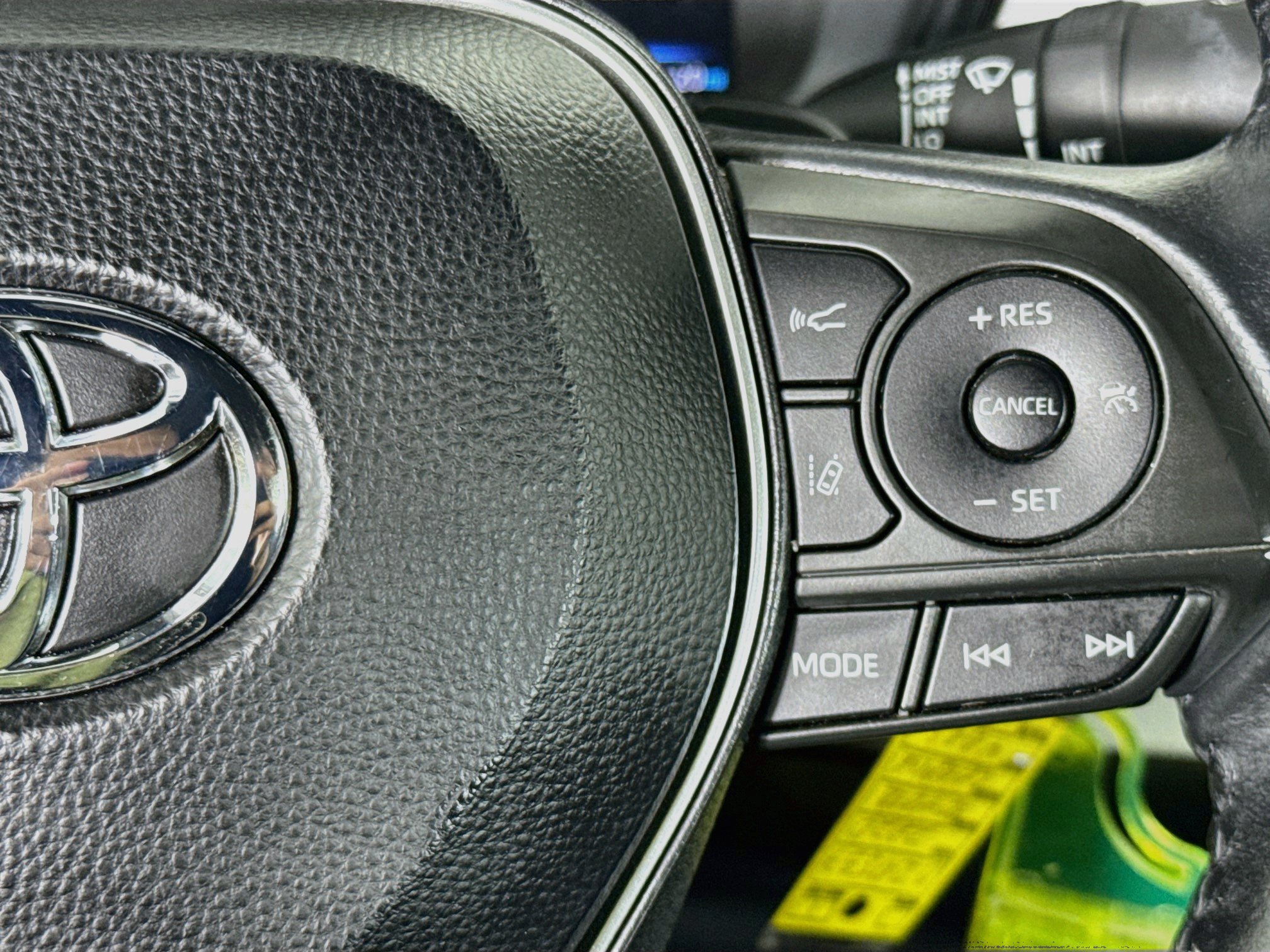 Used 2020 Toyota Corolla SE FWD image 21