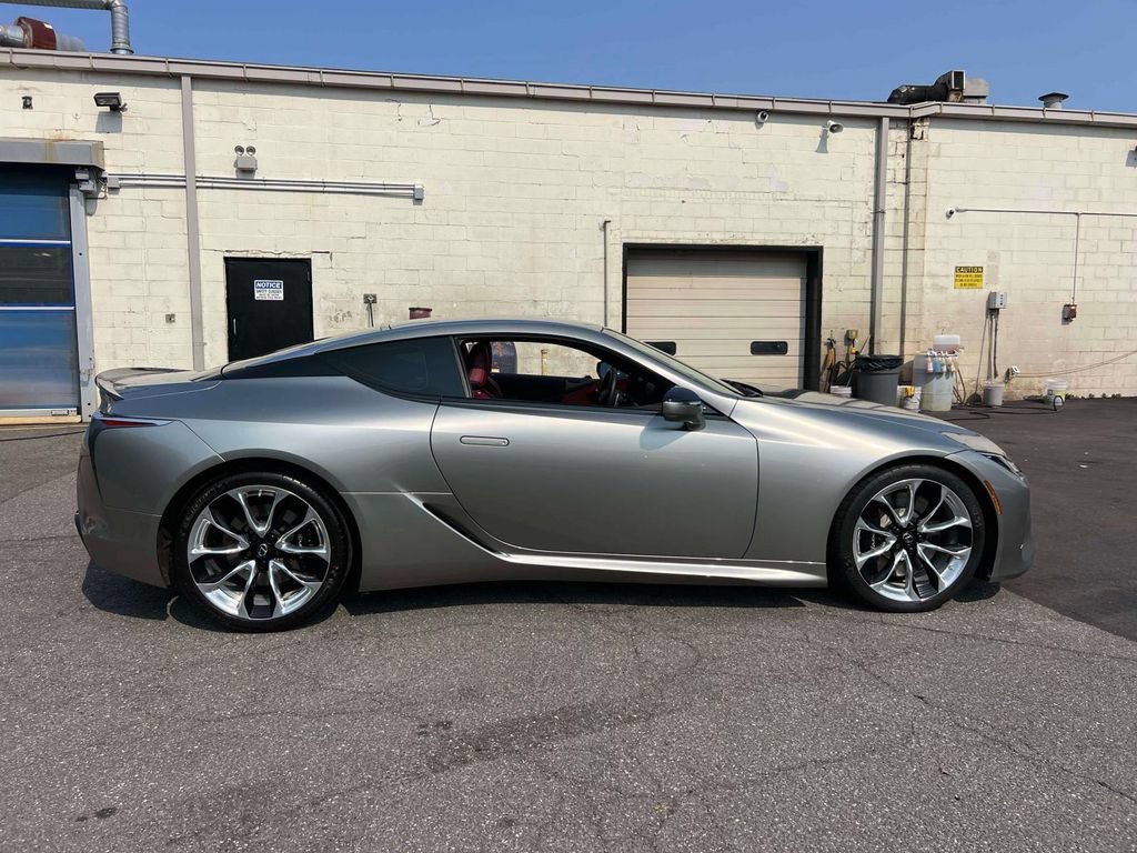 Used 2018 Lexus LC 500 Coupe w/ Sport Package RWD image 3