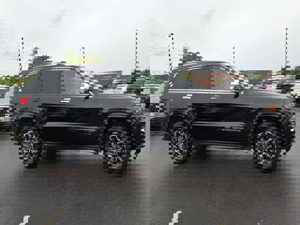 Used 2019 Jeep Grand Cherokee Limited image 4