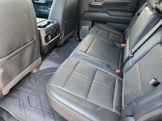 Used 2024 Chevrolet Silverado 1500 High Country w/ High Country Premium Package image 33