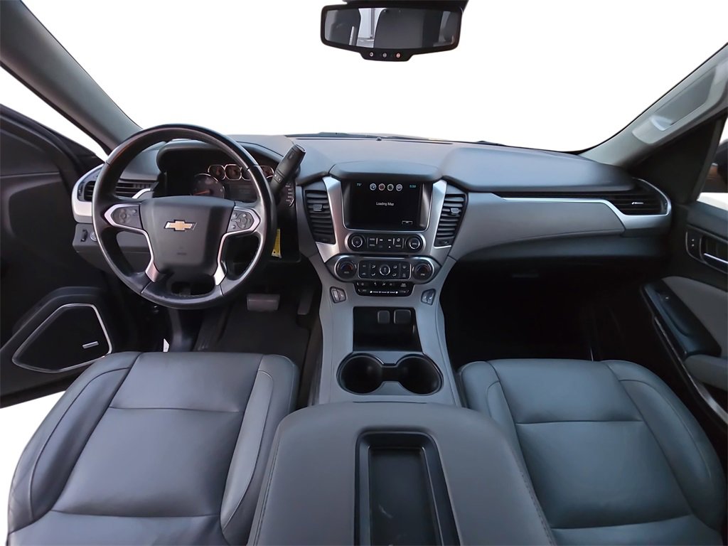 Used 2017 Chevrolet Suburban LT image 9