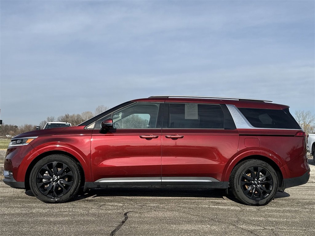 Used 2024 Kia Carnival SX image 5