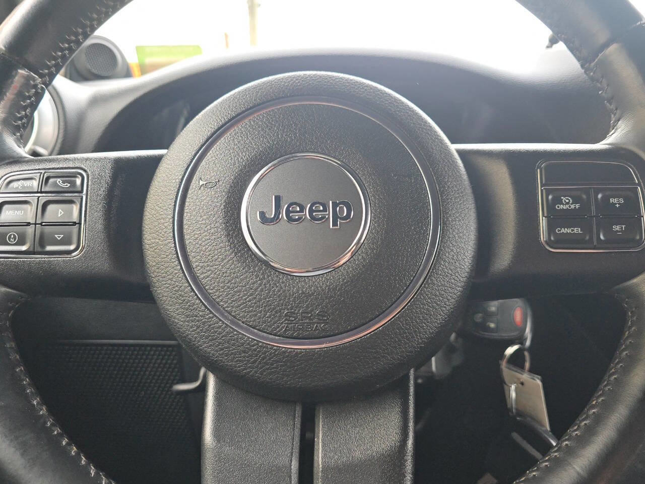 Used 2014 Jeep Wrangler Unlimited Sahara w/ Connectivity Group image 17