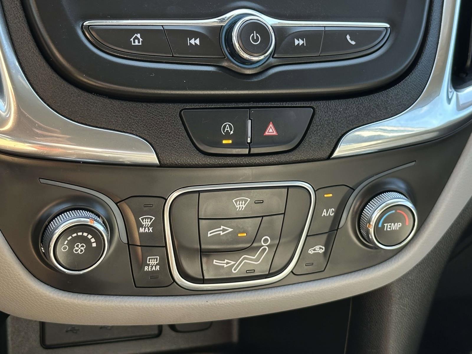 Certified 2024 Chevrolet Equinox LS w/ Driver Confidence II Package image 12