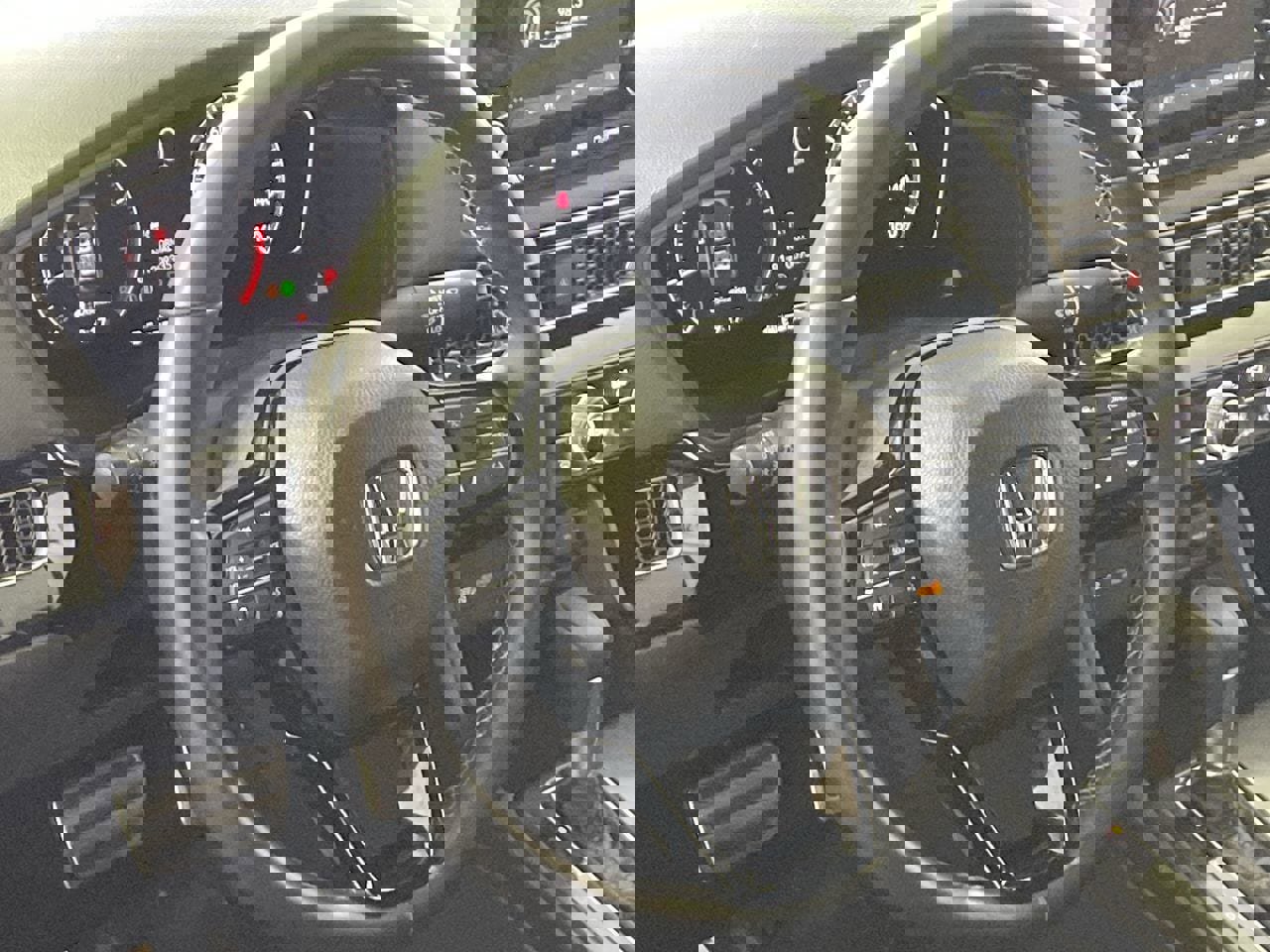 Used 2025 Honda Civic Sport image 13